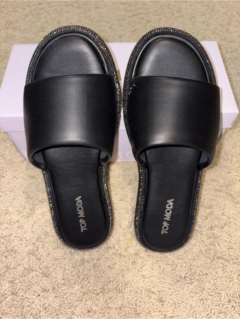 TOP Moda Black Slip-On Textured Flats